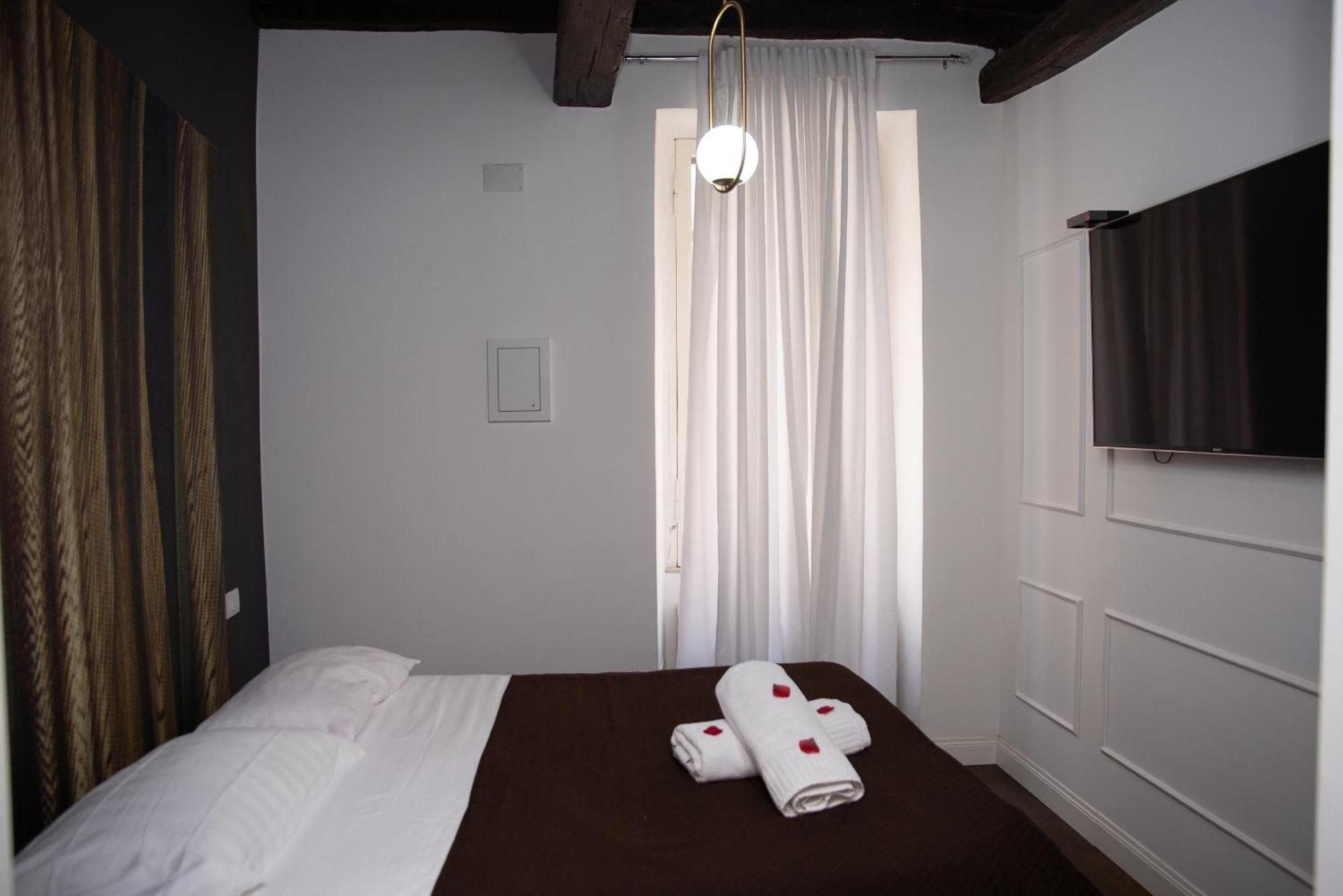 Vicolo Delle Belle Suite Terracina Exterior foto